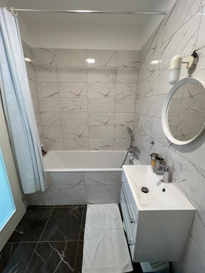 The Dante Prague - Family Apartments With Free Parking Exterior photo